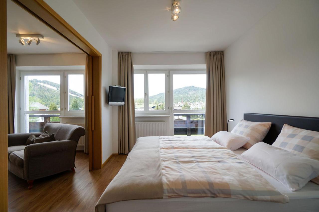 Hotel Berghof Seefeld in Tirol Exterior photo