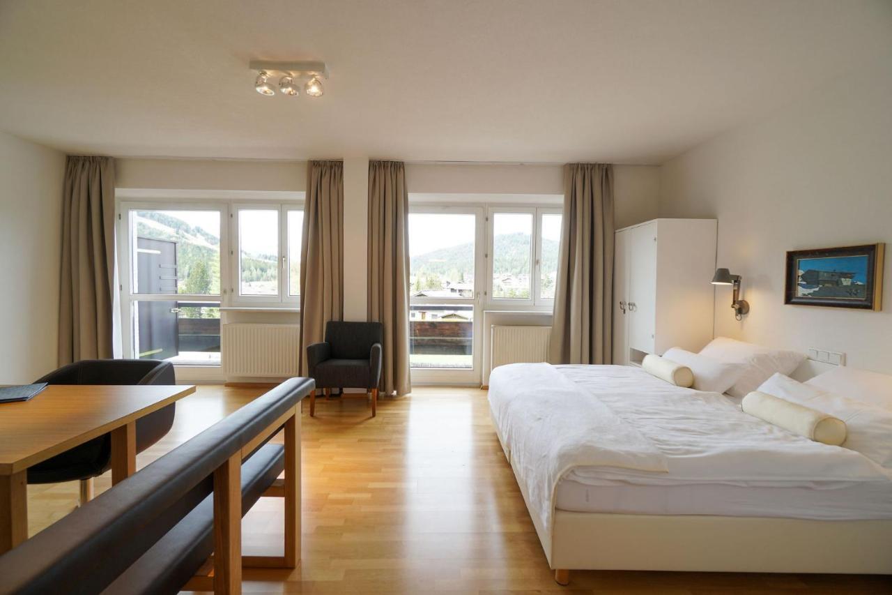 Hotel Berghof Seefeld in Tirol Exterior photo